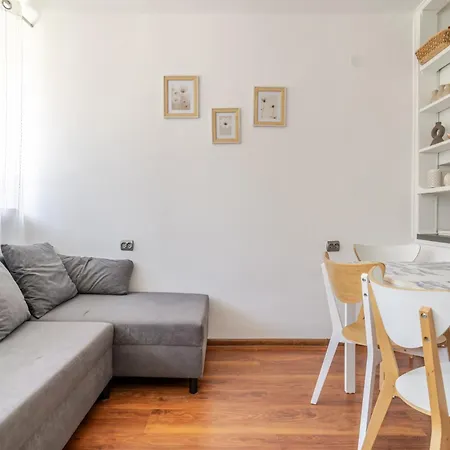Park Slaski Bright By Bookinghost Apartman